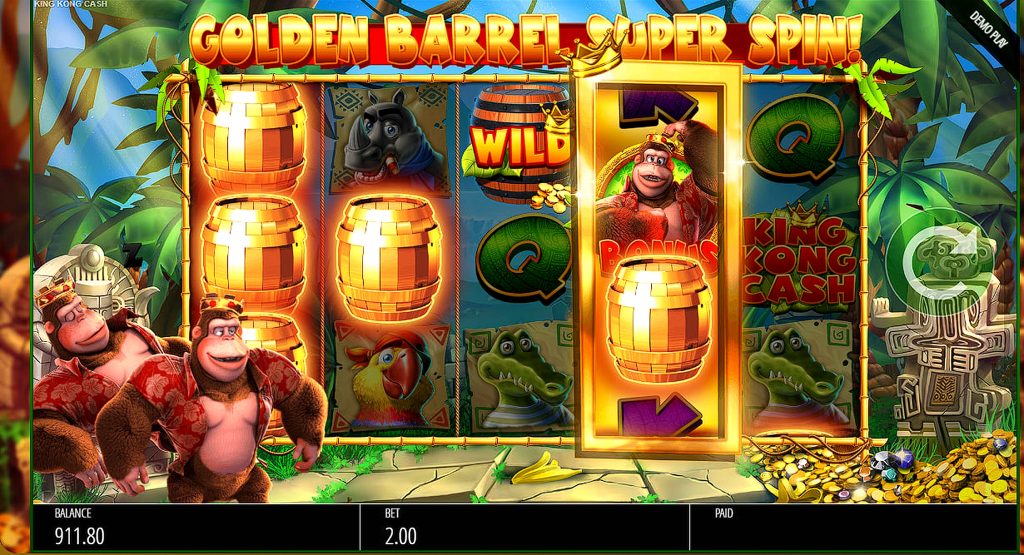King Kong Cash Golden Barrel Super Spin bonus with stacked barrels and wild symbols