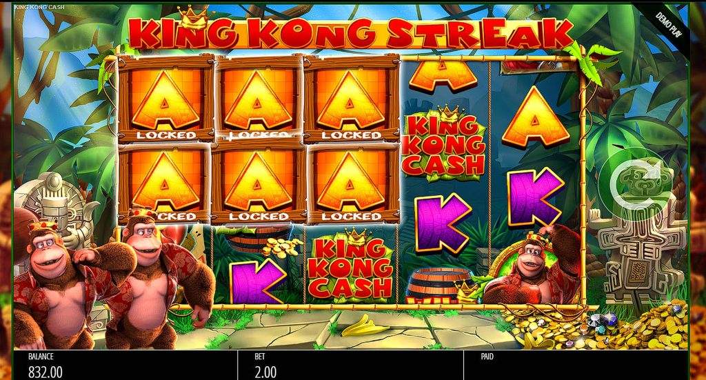 King Kong Cash King Kong Streak feature with locked symbols and expanding reels